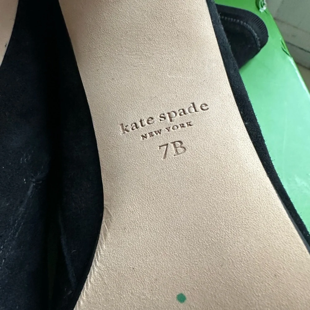 NWB Kate Spade Down Under Stretch Suede Booties - Size 7 - Picture 13 of 16